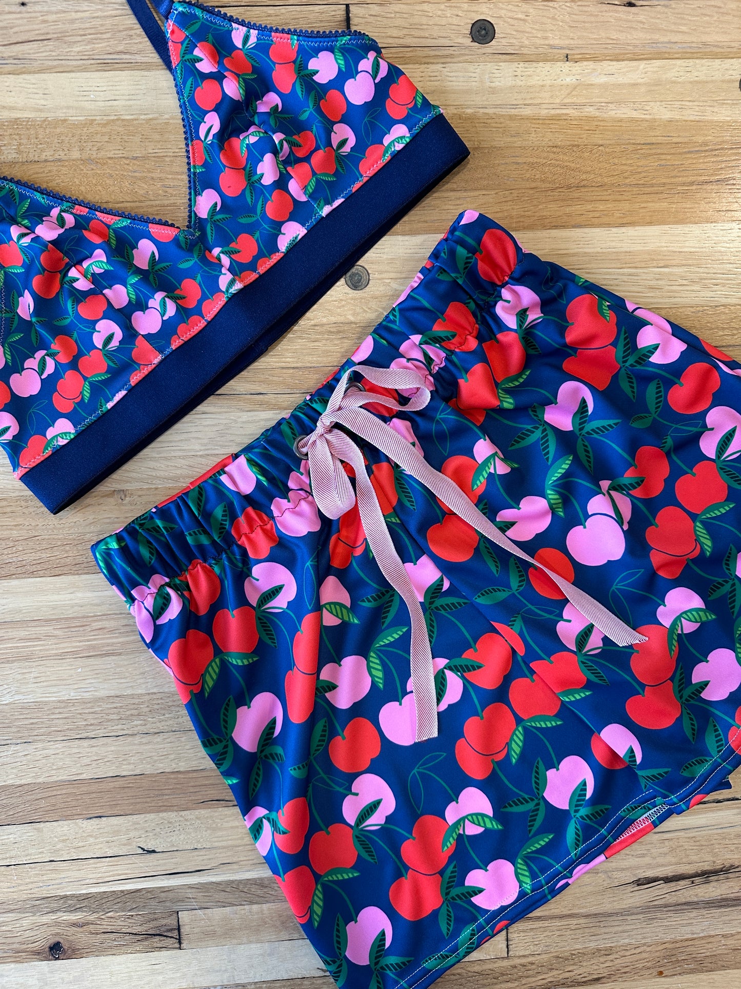 CHERRY BOMB PRINT BRA