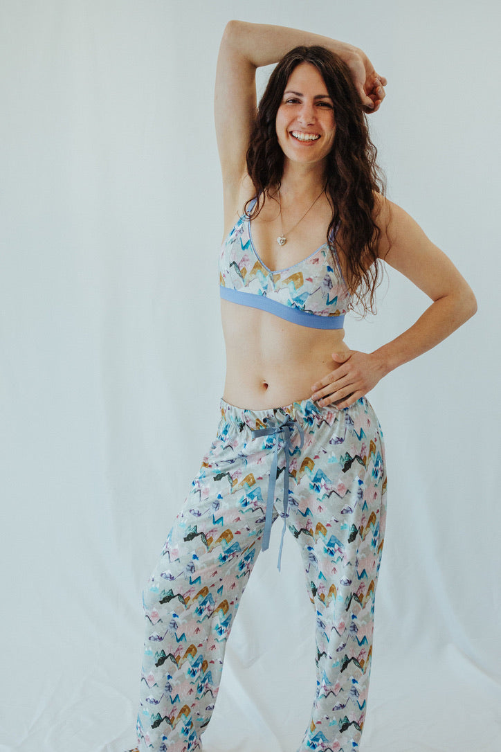 ALPINE PRINT FLOW PANT